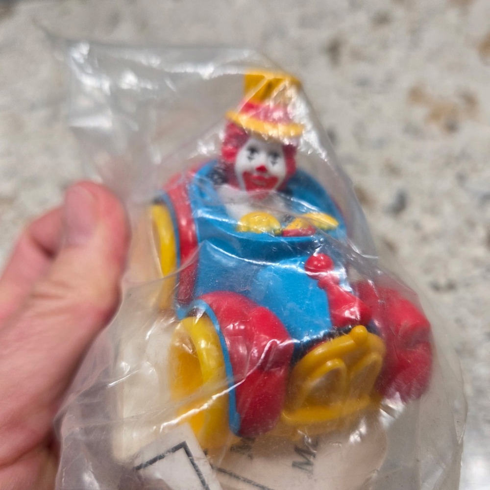 1989 McDonaldland Ronald McDonald Kingmaster Circus Parade Toy New In Bag